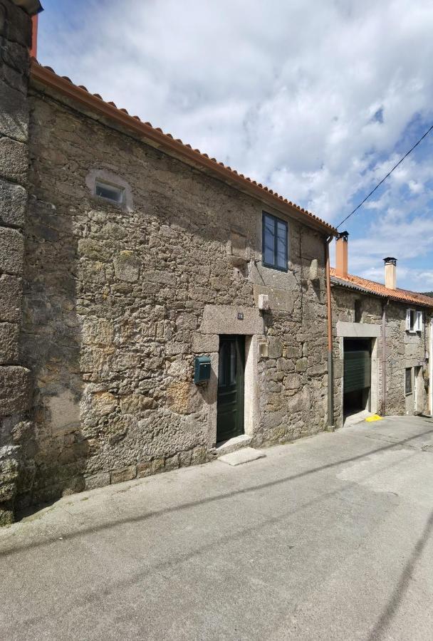 Casa Do Cucharro En Playa De Soesto, Laxe Villa Kültér fotó