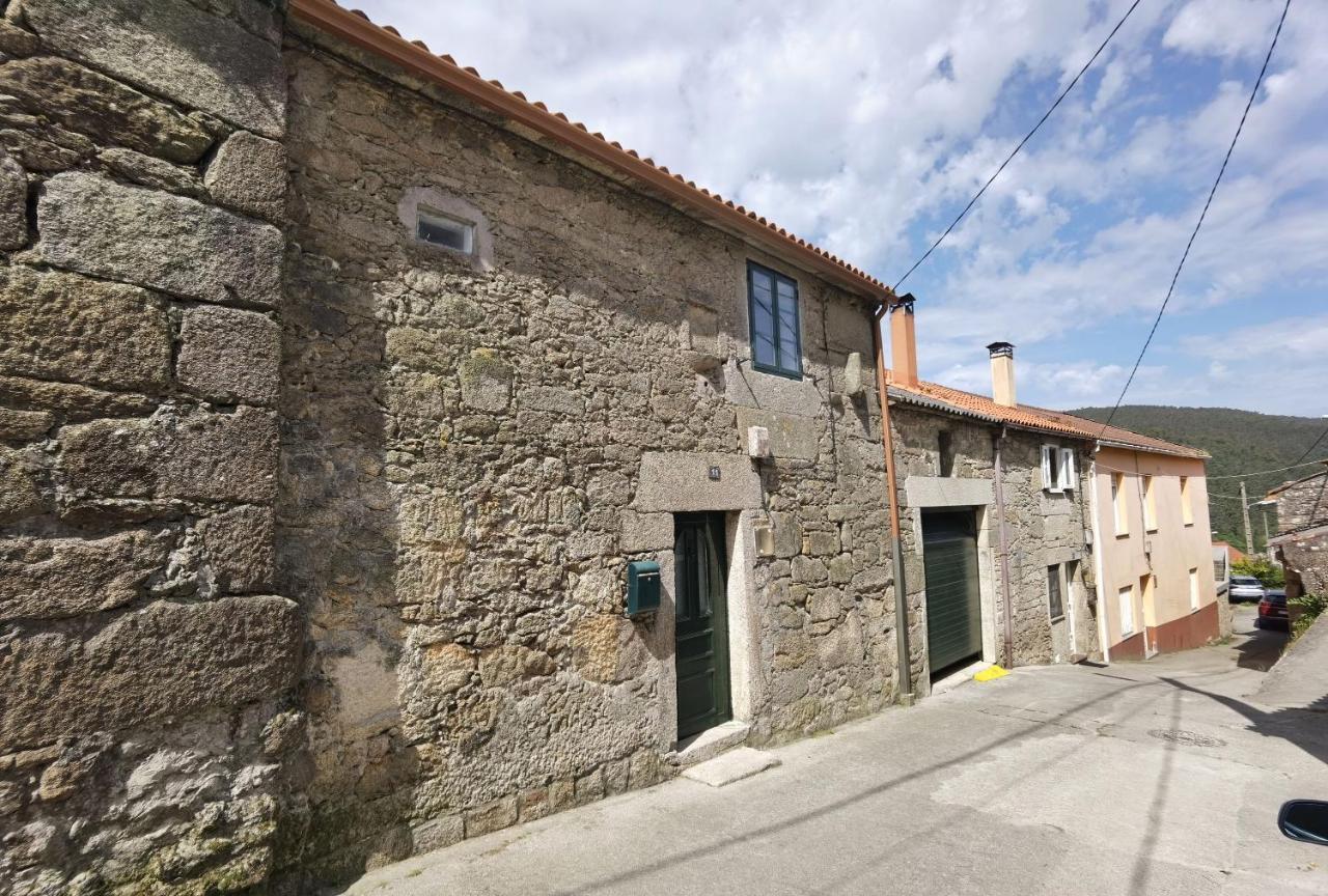 Casa Do Cucharro En Playa De Soesto, Laxe Villa Kültér fotó