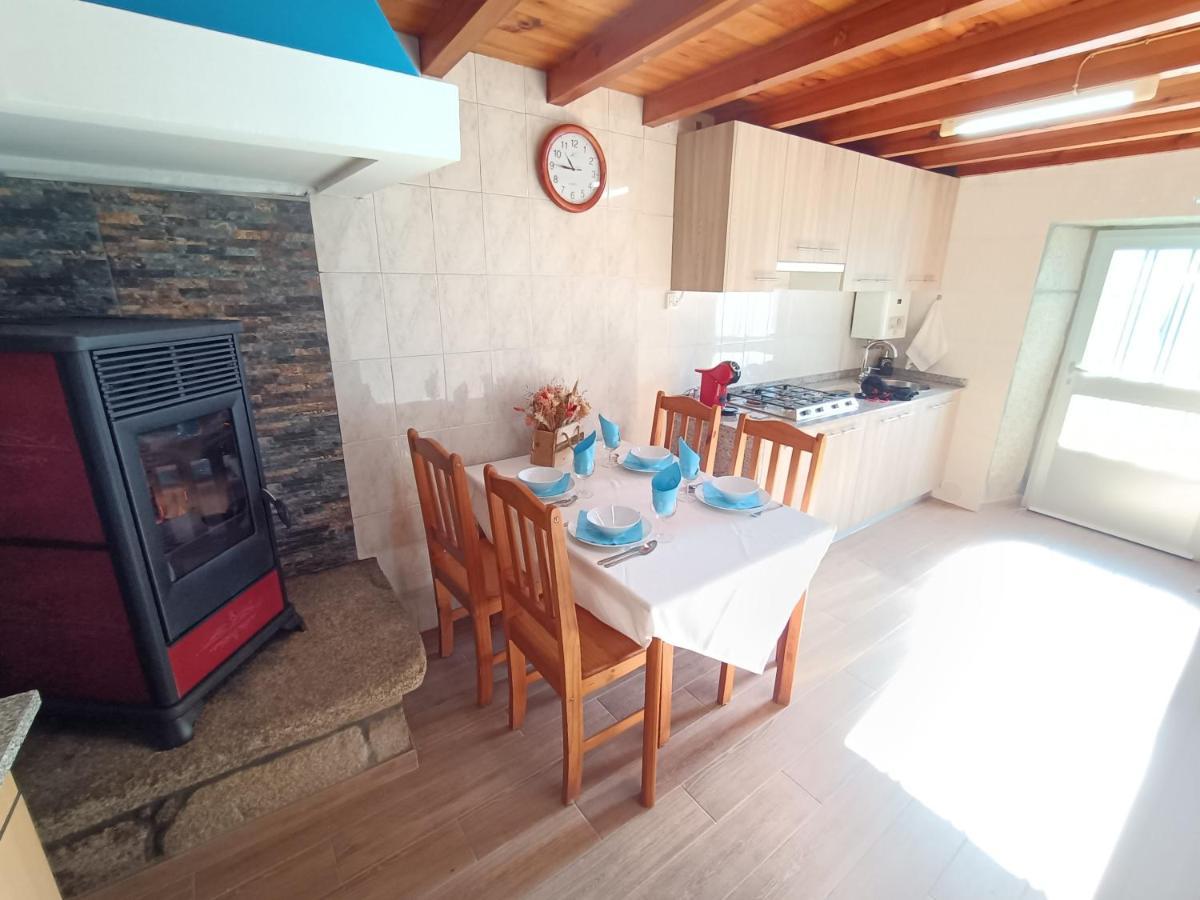 Casa Do Cucharro En Playa De Soesto, Laxe Villa Kültér fotó